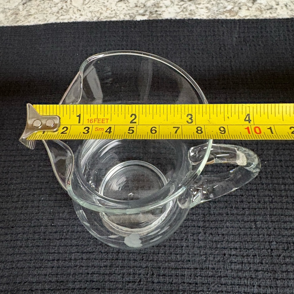 Princess House Heritage Crystal Pitcher with applied handle & ice lip - Picture 5 of 10